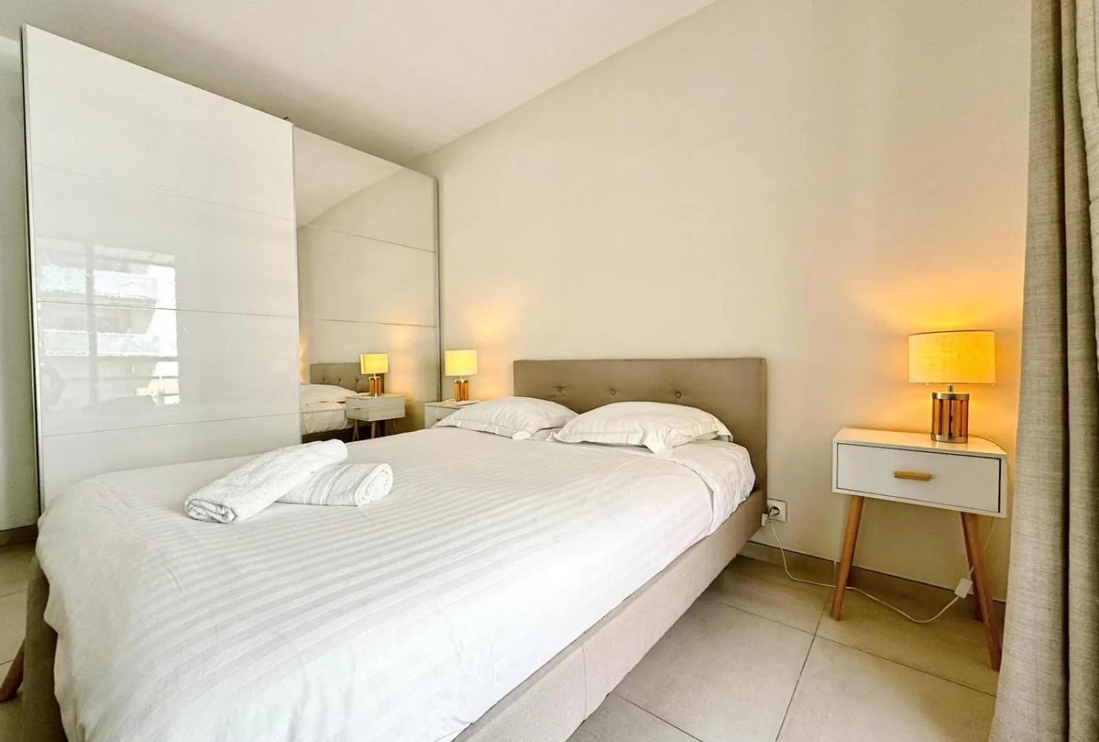 Villa D'Este - Apt 4 Prs - Clim - 300M Plage - Piscine-Parking En Option Juan-les-Pins
